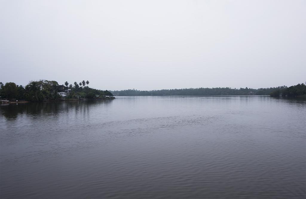 Thumbelina Apartments & Hotel Aluthgama Buitenkant foto